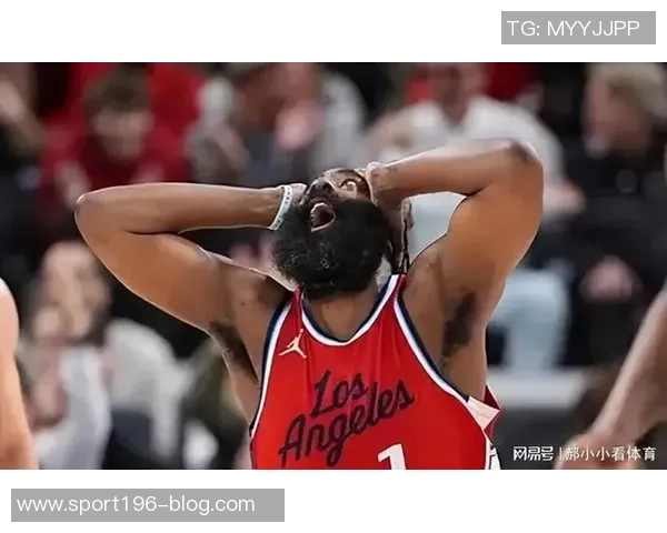 哈登感慨约翰郝即将获得硕士学位自己却未完成大学学业